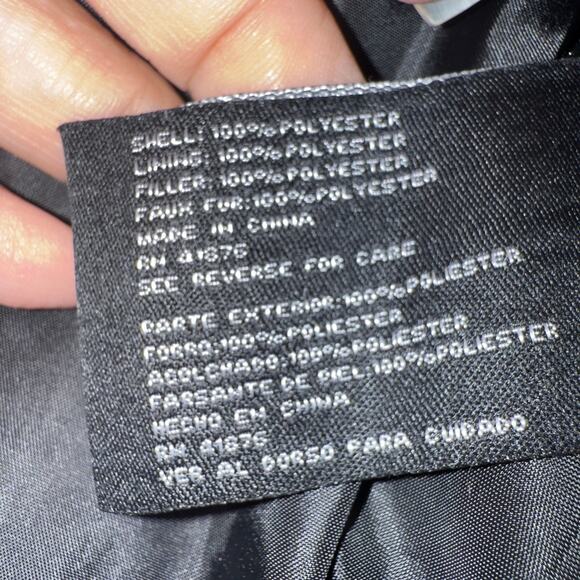 Big Chill sz. Small black vest, warm cozy, quilted puffer layering #4371 - Picture 8 of 9